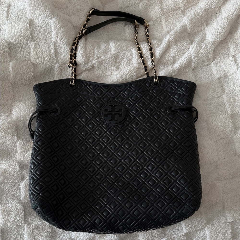 Tory Burch Black Quilted Shoulder Bag